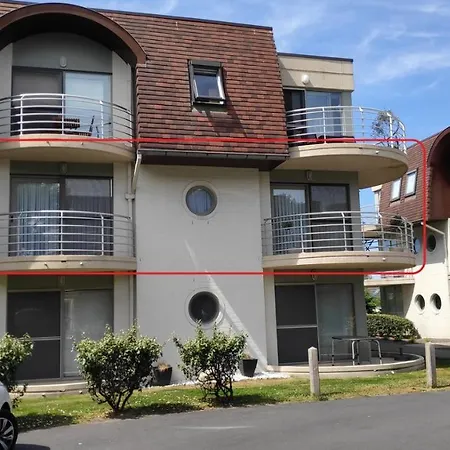 Blutsyde Promenade Encanto