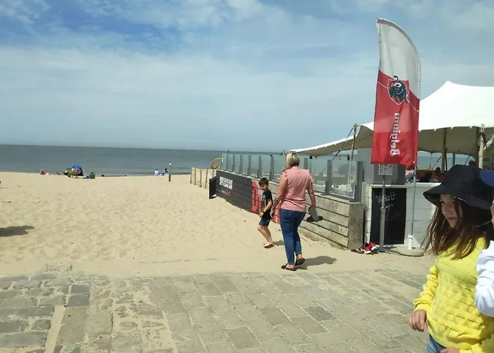 Blutsyde Promenade Encanto 公寓 *